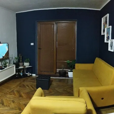 Julia's Apartament דירה פוגרדץ